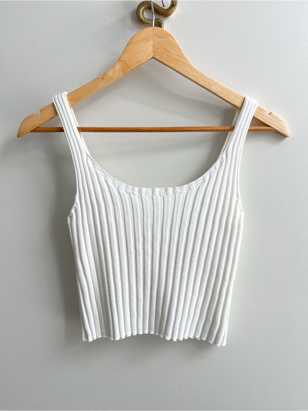 Ivory Ribbed Scoop Neck Cropped Tank Top S